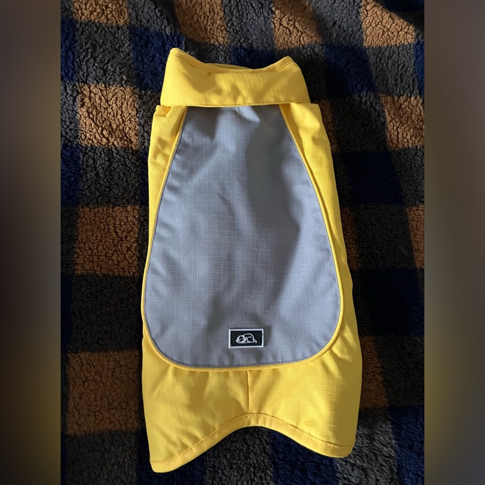 Snuggleton Yellow Dog Jacket